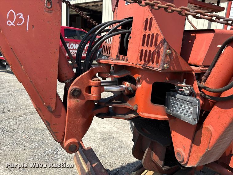 image for item DU1318 1997 Ditch Witch 7610 trencher
