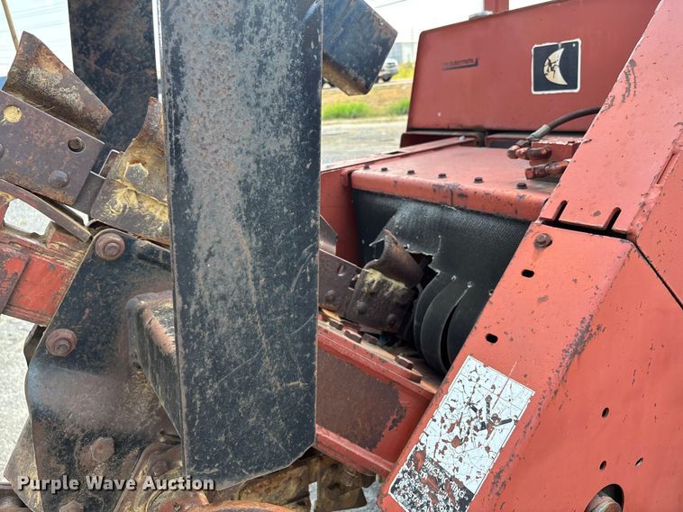 image for item DU1318 1997 Ditch Witch 7610 trencher
