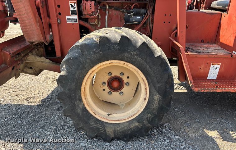 image for item DU1318 1997 Ditch Witch 7610 trencher