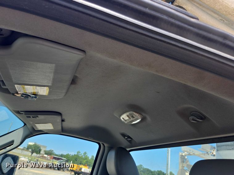 image for item DU2508 2011 Ford F450 Super Duty  bucket truck