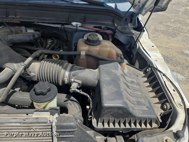 image for item DU2508 2011 Ford F450 Super Duty  bucket truck