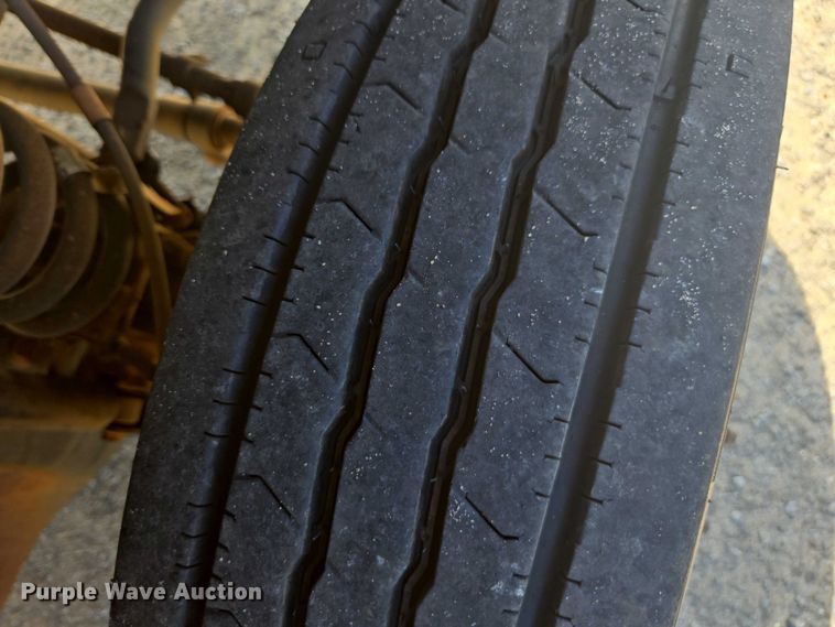 image for item DU2508 2011 Ford F450 Super Duty  bucket truck