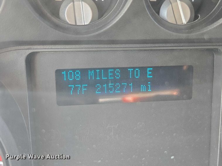 image for item DU2508 2011 Ford F450 Super Duty  bucket truck