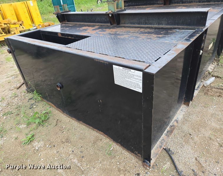 image for item DU6778 Underwriters Labratories diesel fuel tank