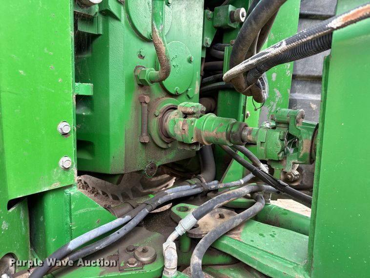 image for item DU6780 1995 John Deere 8770 4WD tractor