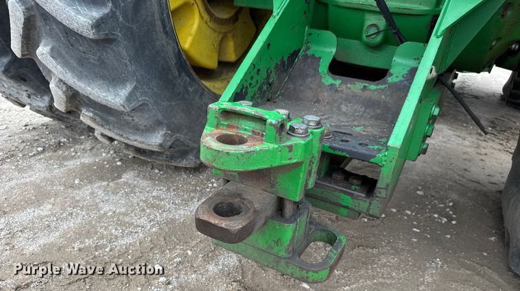 image for item DU6780 1995 John Deere 8770 4WD tractor