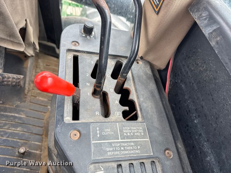 image for item DU6780 1995 John Deere 8770 4WD tractor