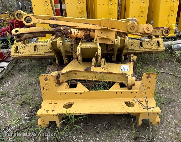 image for item DU6781 Diamond Motor grader ripper