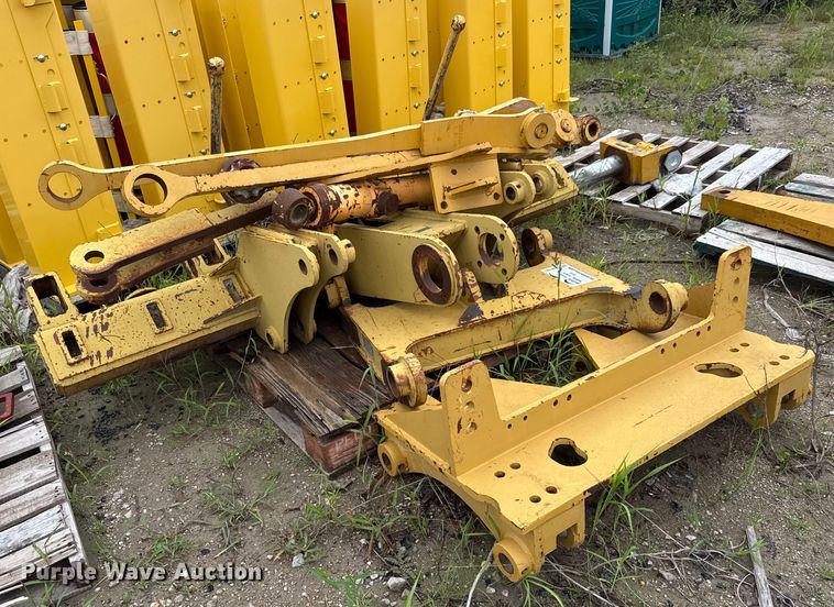 image for item DU6781 Diamond Motor grader ripper