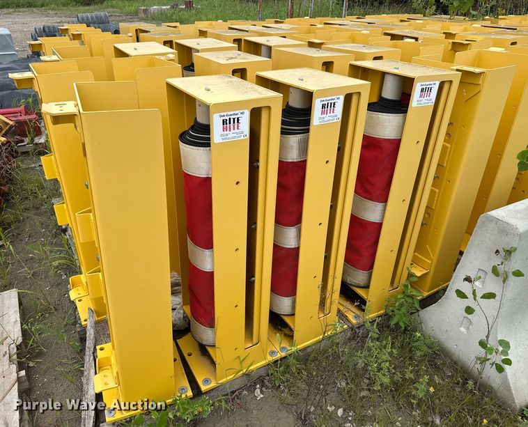 image for item DU6782 Rite Hite Dok-Guardian HD retractable dock barriers