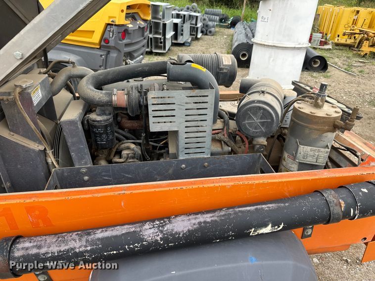 image for item DU6784 2008 Atlas Copco XAS185JD7 air compressor