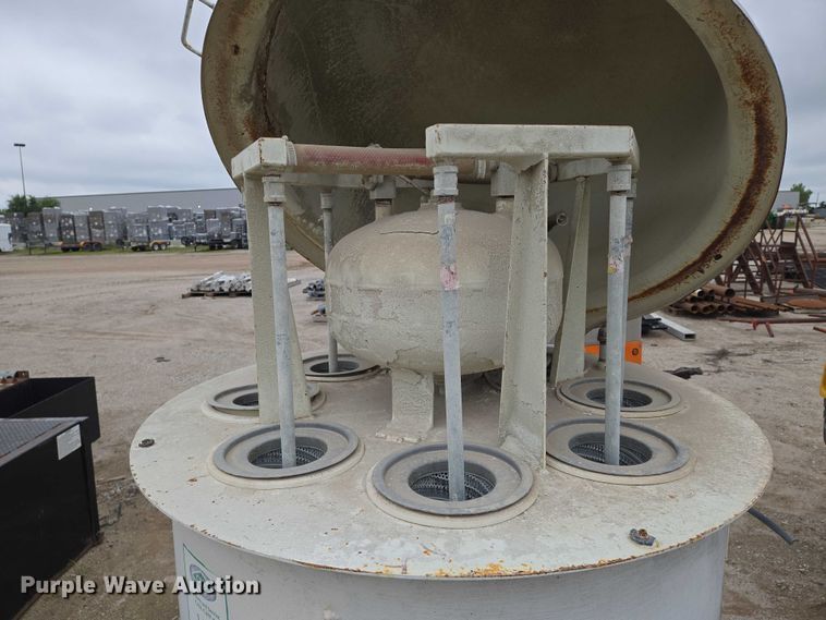 image for item DU6785 C&W Manufacturing LPR-6-S dust collection system