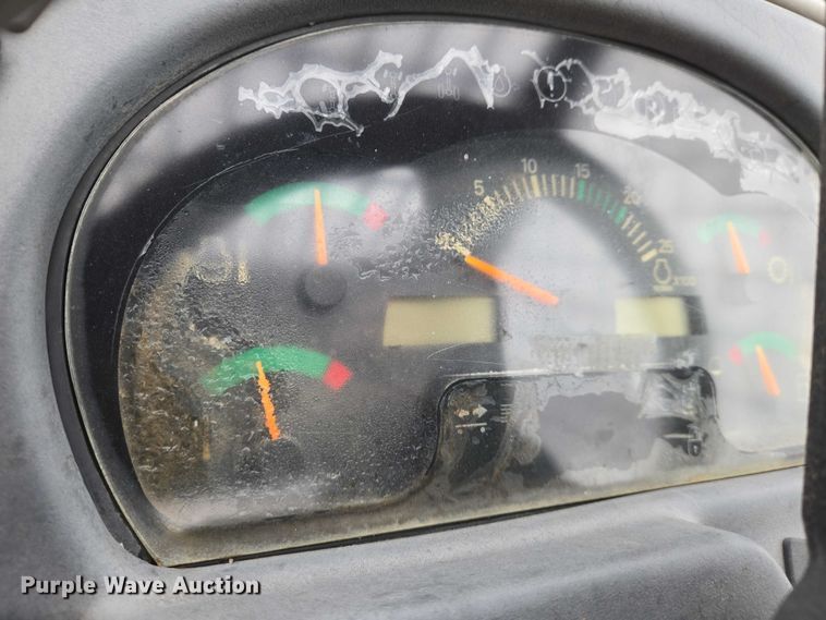 image for item DU6787 2006 Caterpillar TH460B telehandler