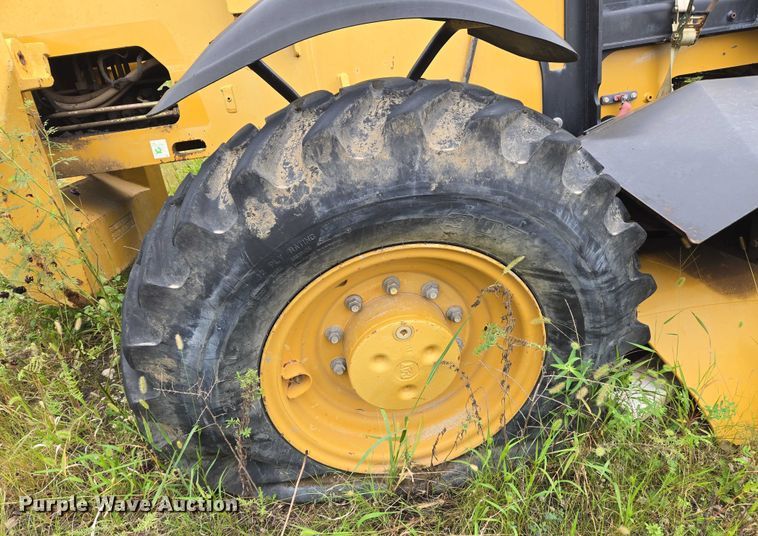 image for item DU6787 2006 Caterpillar TH460B telehandler