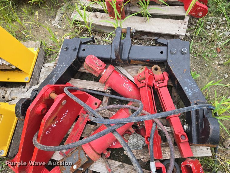 image for item DU6789 Three point hitch 