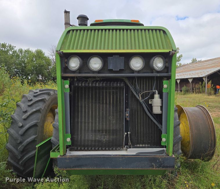 image for item DU6795 John Deere 8570 4WD tractor