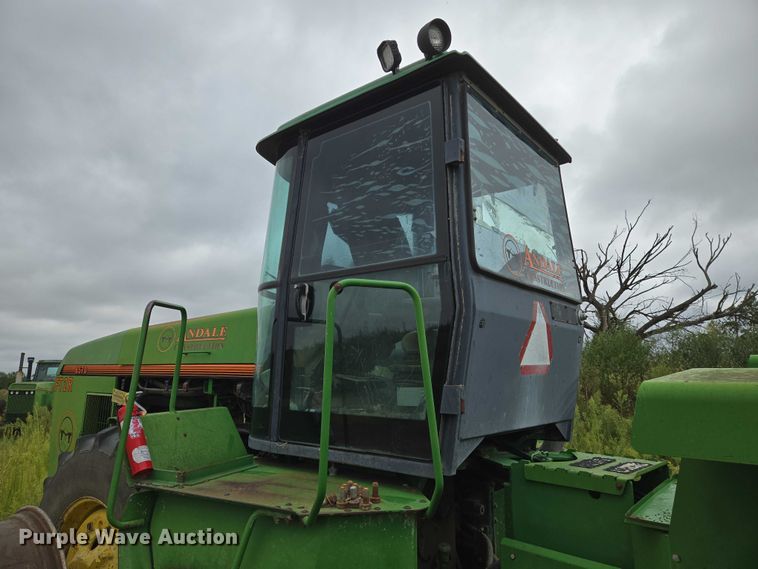image for item DU6795 John Deere 8570 4WD tractor