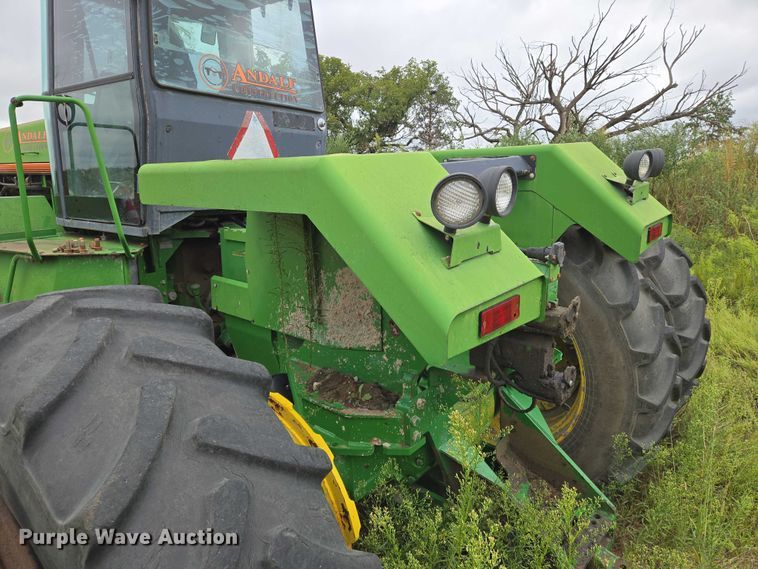 image for item DU6795 John Deere 8570 4WD tractor