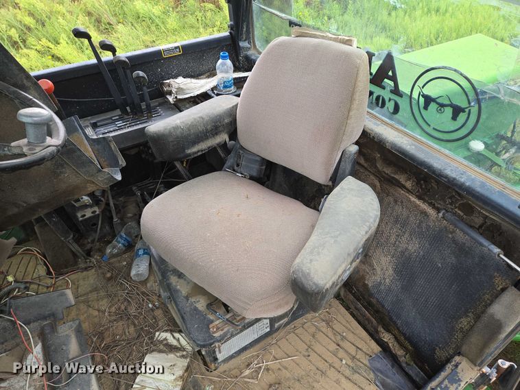 image for item DU6795 John Deere 8570 4WD tractor