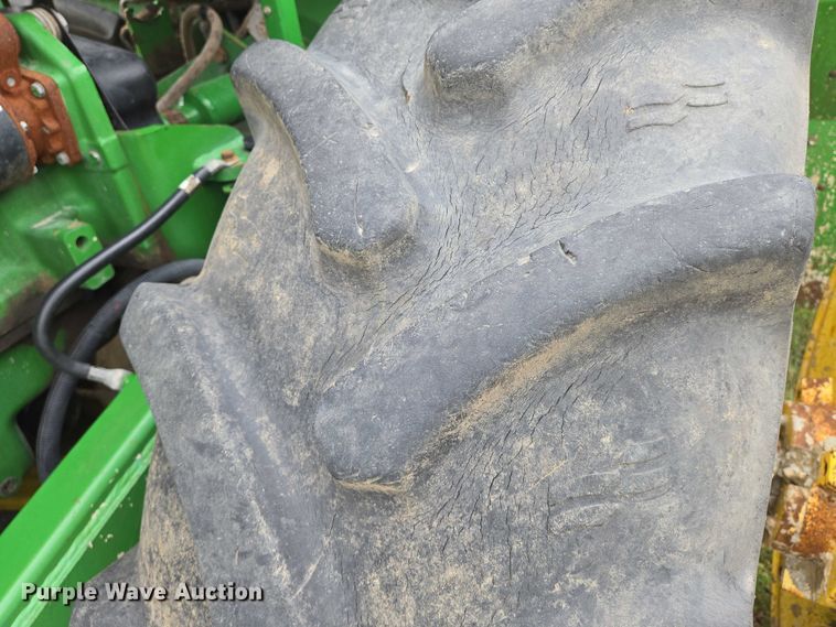 image for item DU6795 John Deere 8570 4WD tractor