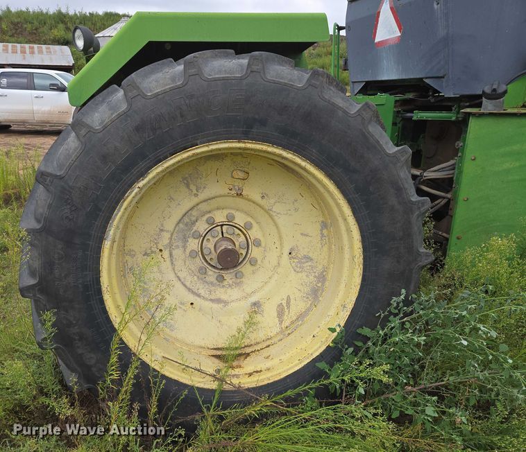 image for item DU6795 John Deere 8570 4WD tractor