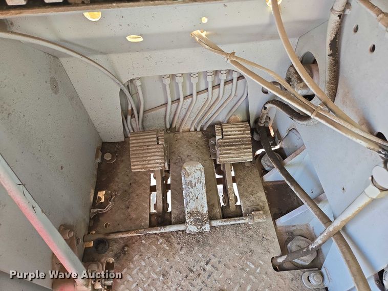 image for item DU6796 1981 Link-Belt LS-118 crane