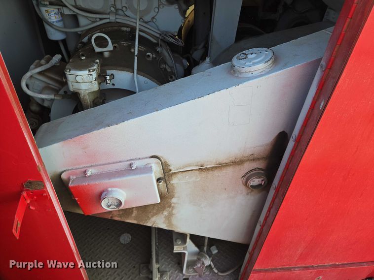 image for item DU6796 1981 Link-Belt LS-118 crane