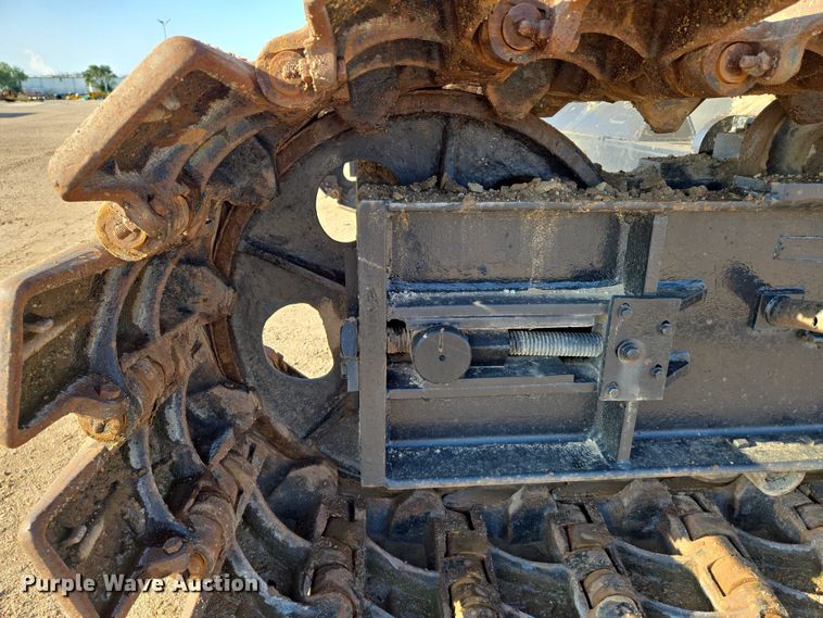 image for item DU6796 1981 Link-Belt LS-118 crane