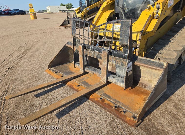 image for item DU6797 2015 Caterpillar 289D tracked skid steer loader