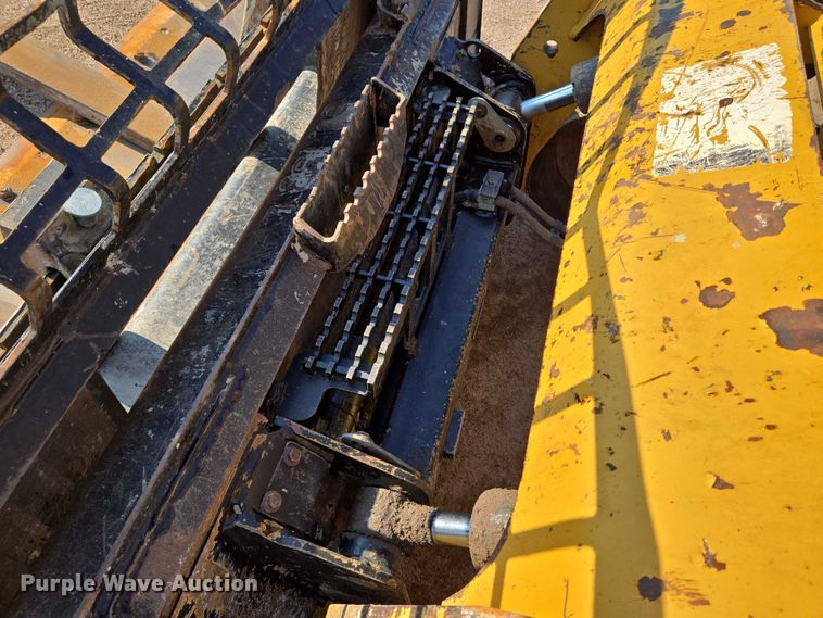 image for item DU6797 2015 Caterpillar 289D tracked skid steer loader