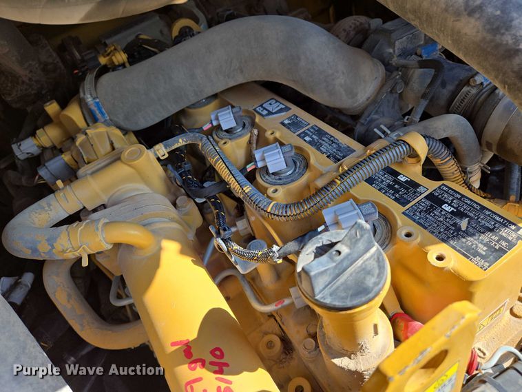 image for item DU6797 2015 Caterpillar 289D tracked skid steer loader