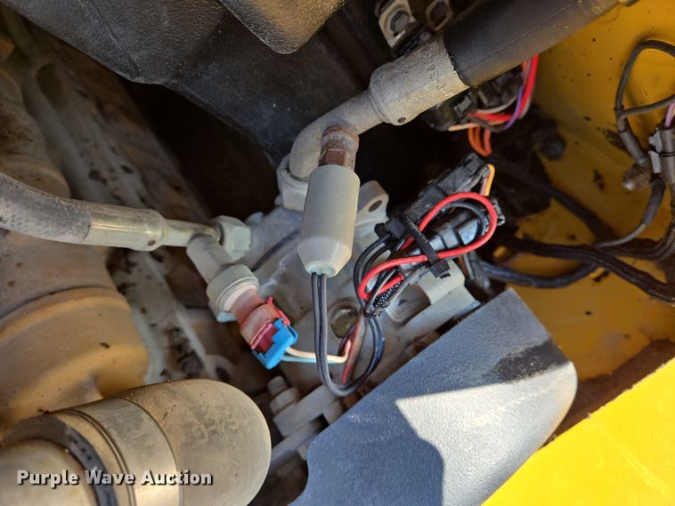 image for item DU6797 2015 Caterpillar 289D tracked skid steer loader