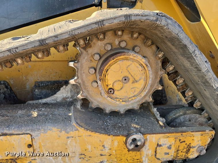 image for item DU6797 2015 Caterpillar 289D tracked skid steer loader