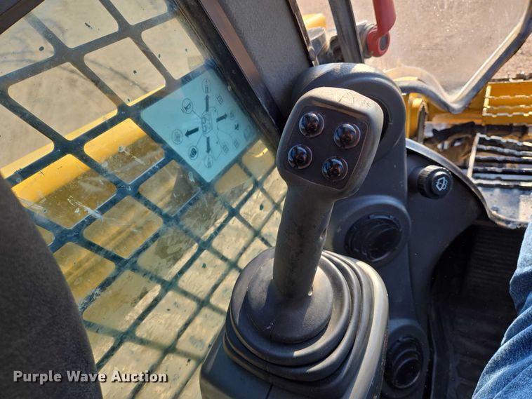 image for item DU6798 2016 Caterpillar 289D tracked skid steer loader