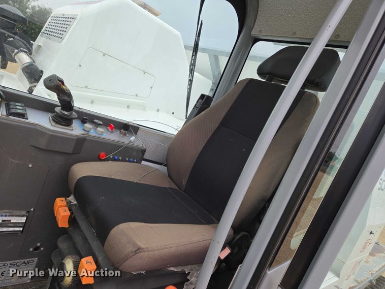 image for item DU6868 2020 Scaip SRT-180 DP track carrier