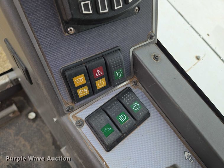 image for item DU6868 2020 Scaip SRT-180 DP track carrier