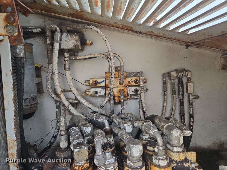 image for item DU6880 Marklift boom lift