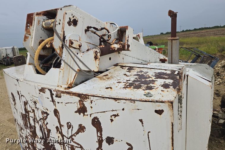 image for item DU6880 Marklift boom lift