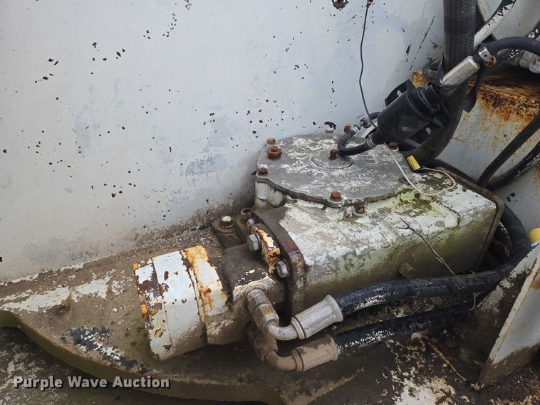 image for item DU6880 Marklift boom lift