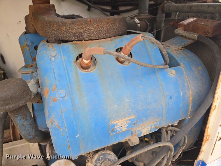 image for item DU6880 Marklift boom lift