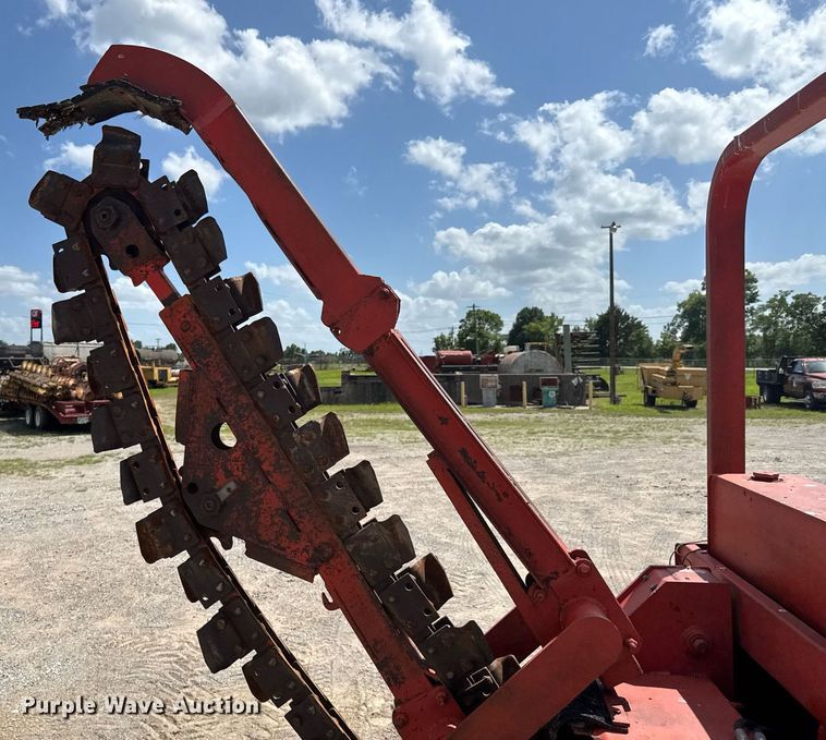 image for item DU9209 Ditch Witch 5010 trencher