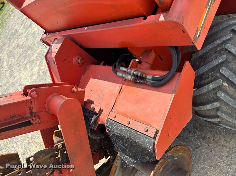 image for item DU9209 Ditch Witch 5010 trencher