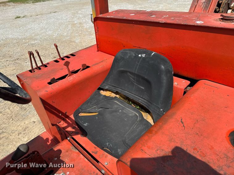 image for item DU9209 Ditch Witch 5010 trencher