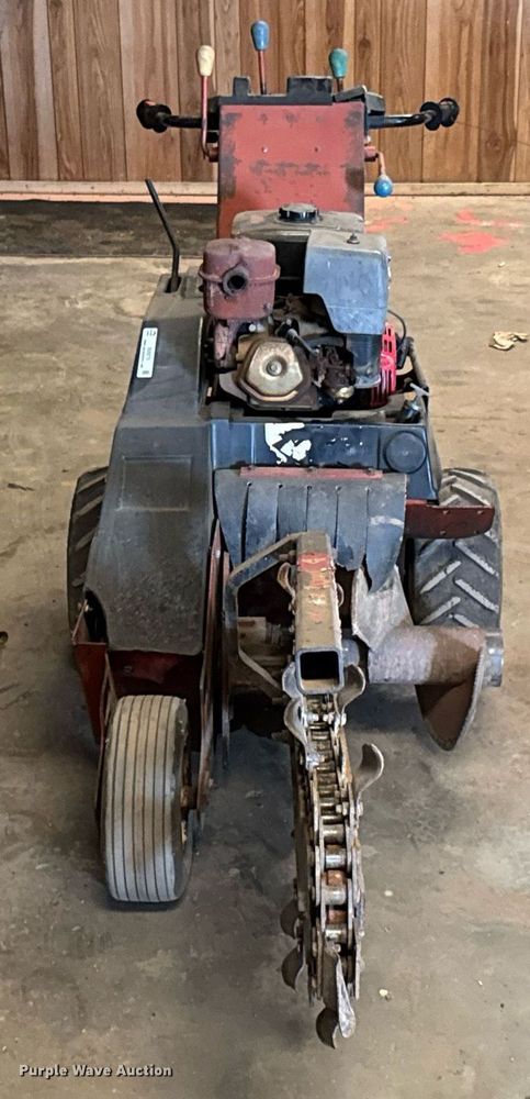 image for item DU9270 Ditch Witch 1020H trencher