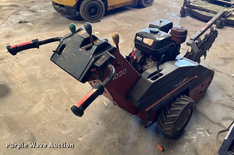 image for item DU9270 Ditch Witch 1020H trencher