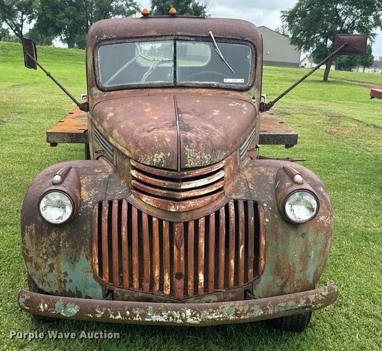 image for item DU9826 Chevrolet flatbed pickup truck