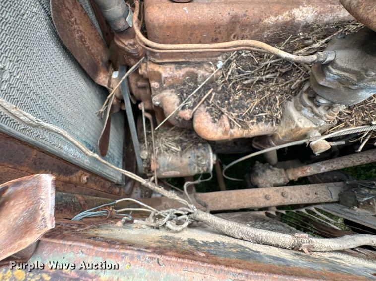 image for item DU9826 Chevrolet flatbed pickup truck