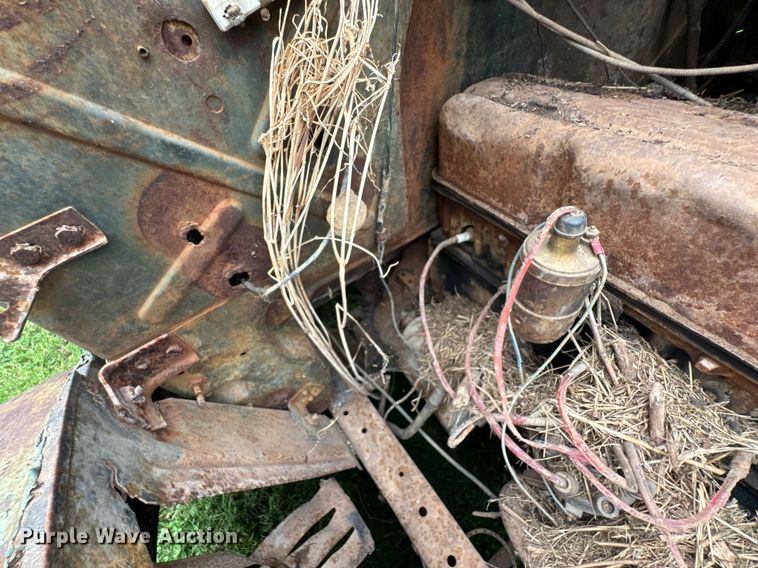 image for item DU9826 Chevrolet flatbed pickup truck