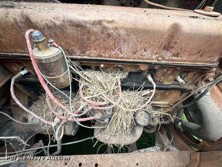 image for item DU9826 Chevrolet flatbed pickup truck