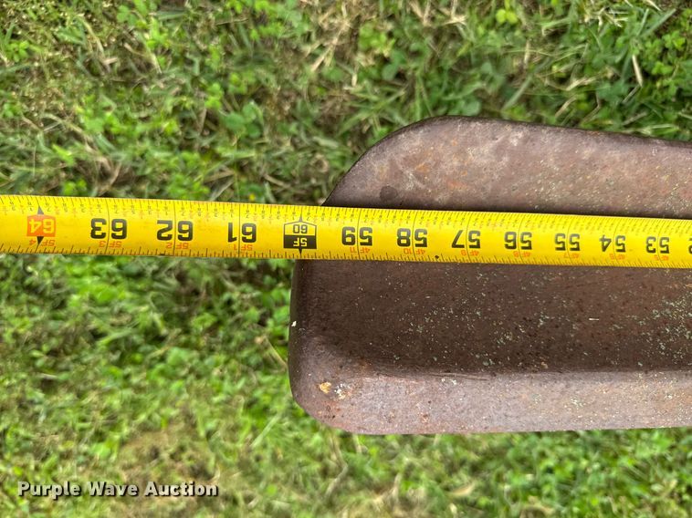 image for item DU9829 1990 John Harder CLS telehandler forks